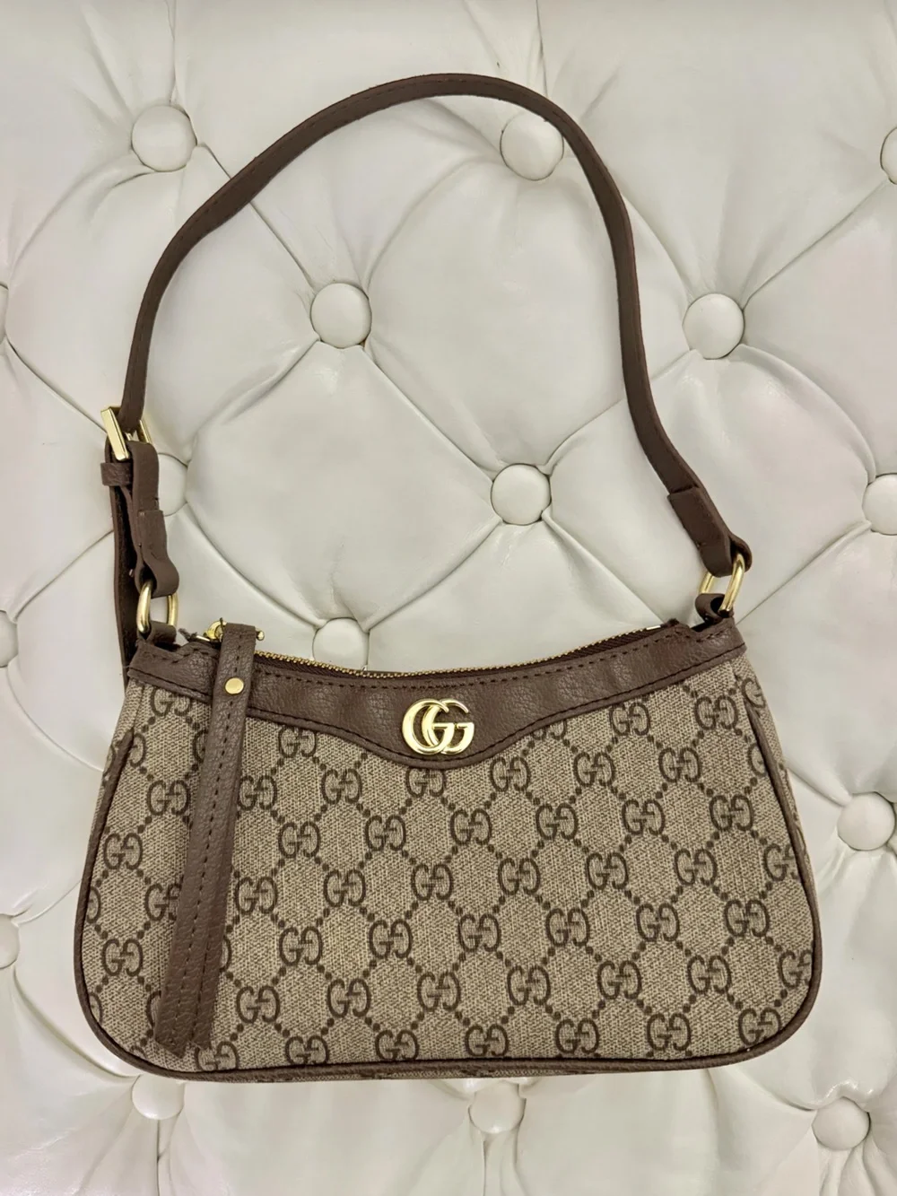 Gucci Beige/Brown GG Supreme Canvas Shoulder Bag with Gold Hardware